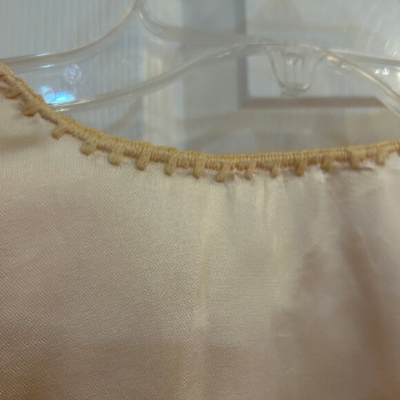 Cream-Colored Embroidered Peasant Blouse XL - Picture 8 of 12